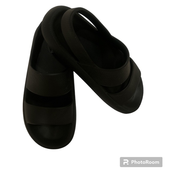 Kenneth Cole Mello Sling Sandals - Picture 3 of 6